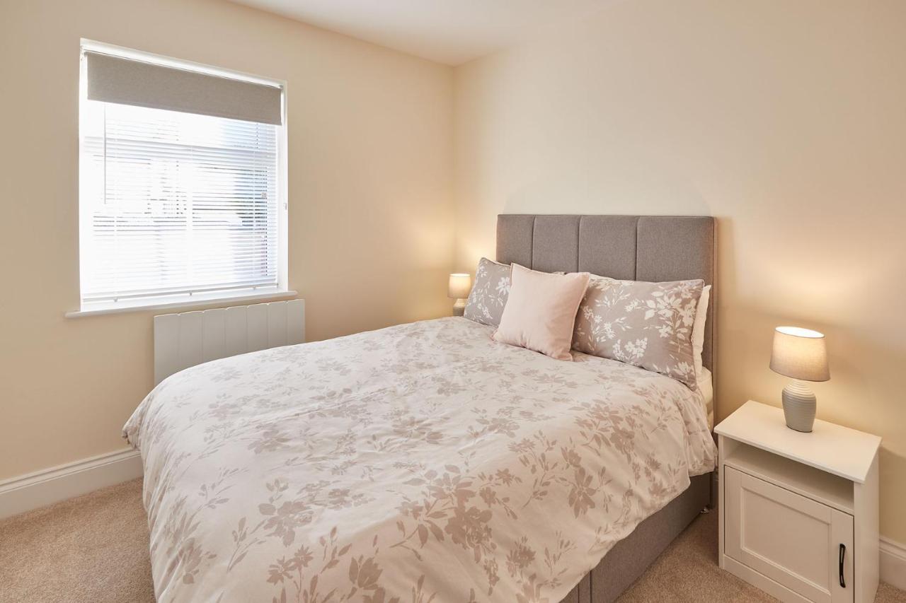 Host & Stay - South Cliff Apartment Scarborough Exteriör bild